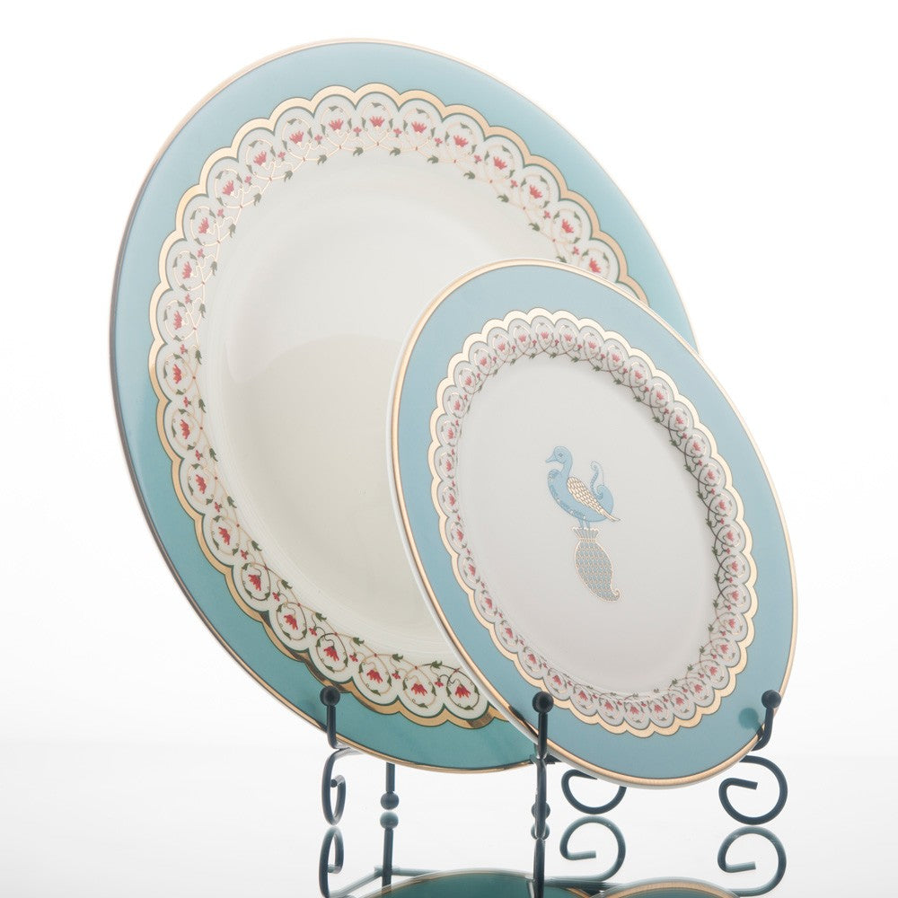 Kaunteya Dasara Premium Side Plate- Lightweight, fine bone china, tableware, luxury side plate, set of 2, 24K gold plated, beautiful blue and white crockery with royal blue bird design at the centre.