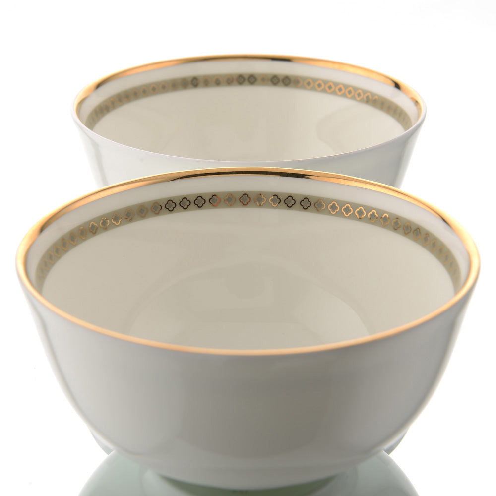 Kaunteya Pichwai Premium Gift Set- Lightweight, fine bone china, tableware, luxury green cookie plate, 2 soup bowls, gift box, 24K gold plated, beautiful green and white crockery with intricately designed cows and lotuses.